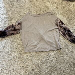 Tie dye sleeve blouse
